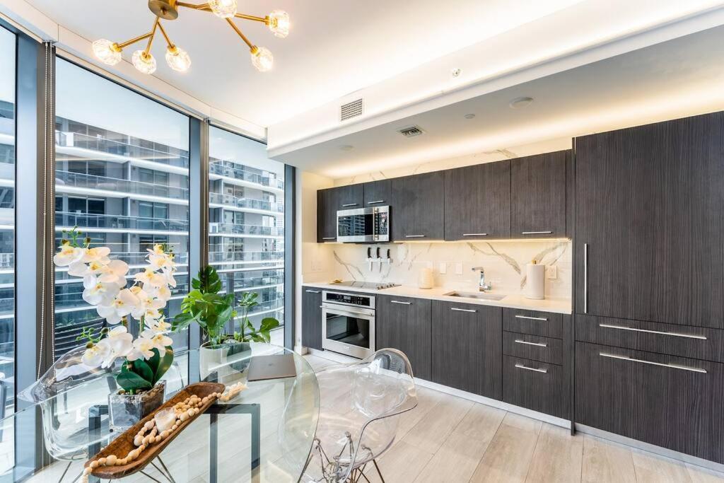 Luxurious Condo In Heart Of Brickell Miami Exteriör bild