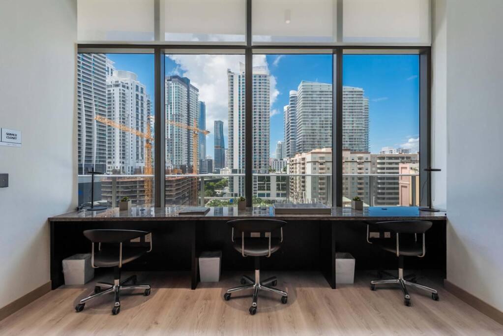 Luxurious Condo In Heart Of Brickell Miami Exteriör bild