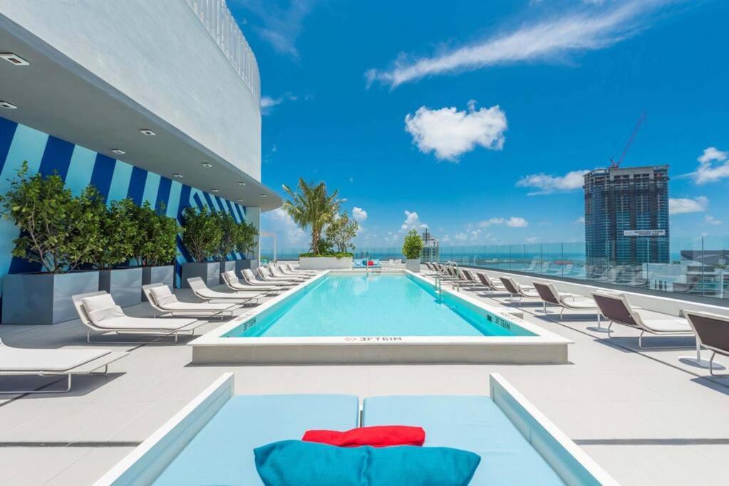 Luxurious Condo In Heart Of Brickell Miami Exteriör bild